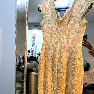 Beautiful mini dress, warm once